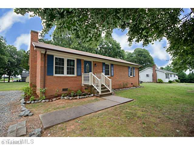 635 Rolling Road Haw River, NC 27258 - Photo 1 of 15 Exterior Front.