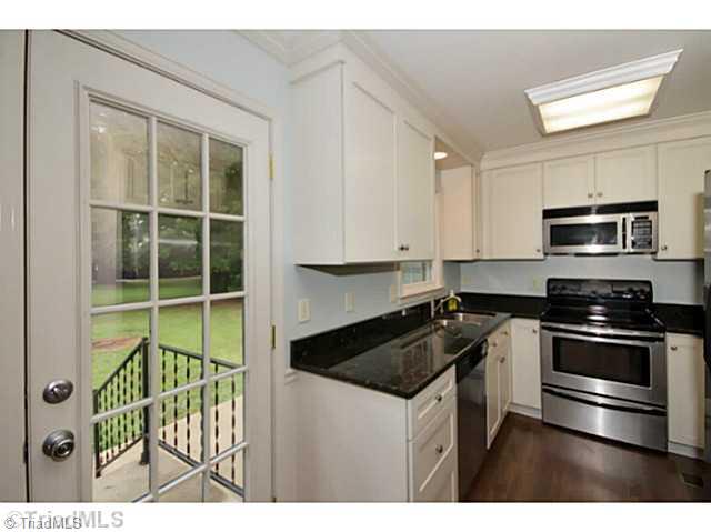 635 Rolling Road Haw River, NC 27258 - Photo 4 of 15 Kitchen.