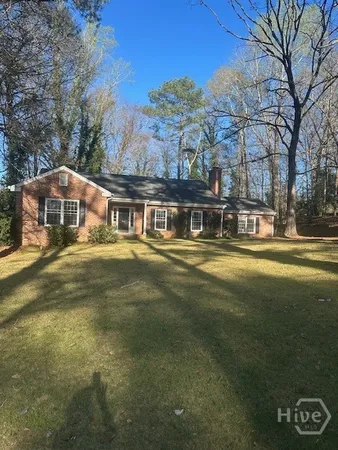 $2,975 | 640 Glenwood Drive, Athens, GA 30606