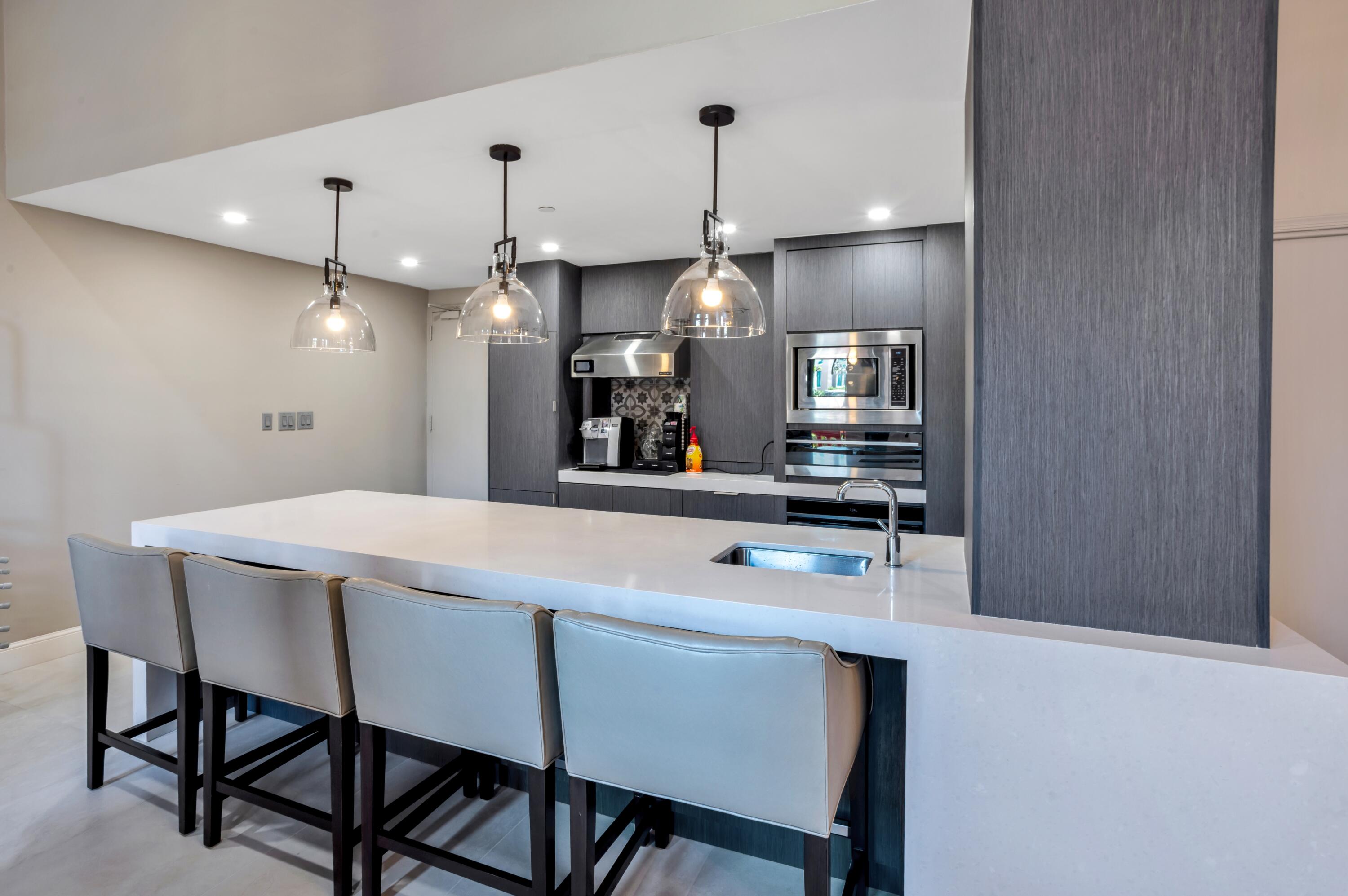 100 Southeast 5th Avenue, Unit PH1 Boca Raton, FL 33432 - Photo 39 of 66 CLUB ROOM KITCHEN