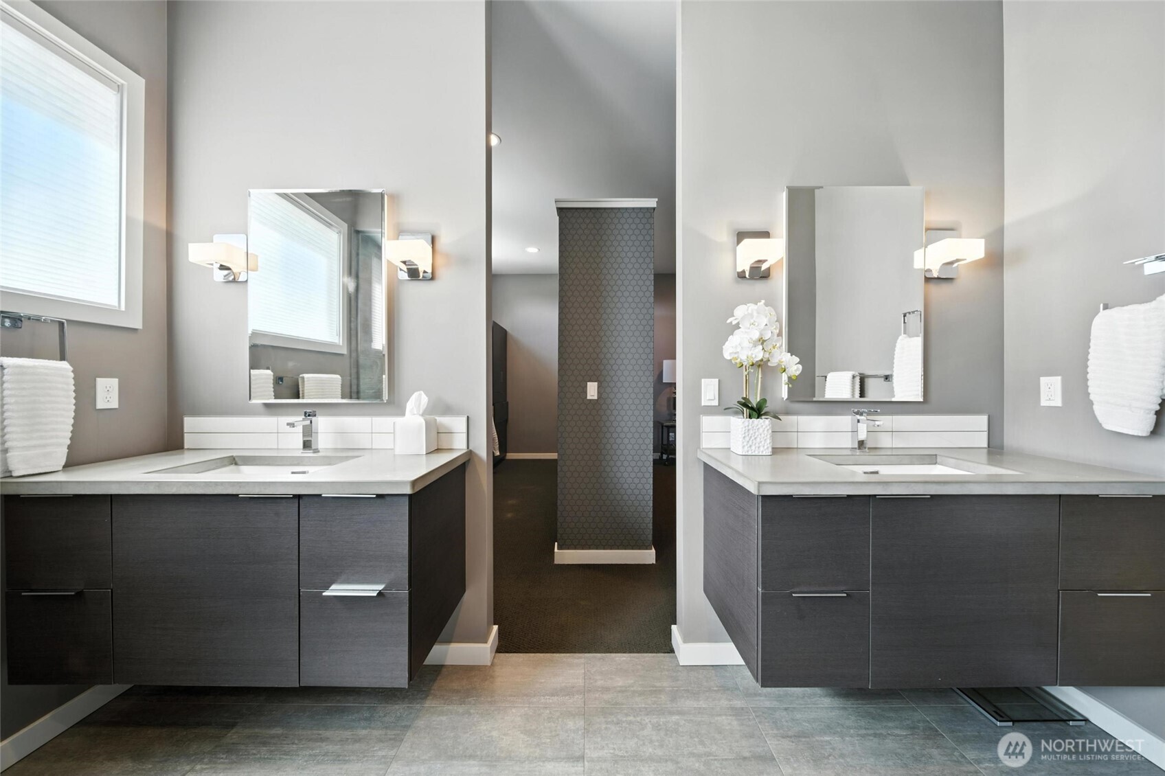 2150 Paramount Street Walla Walla, WA 99362 - Photo 18 of 40 a bathroom with a granite countertop sink and a mirror