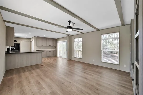 $1,275 | 21195 Security Cemetery Road, Cleveland, TX 77328