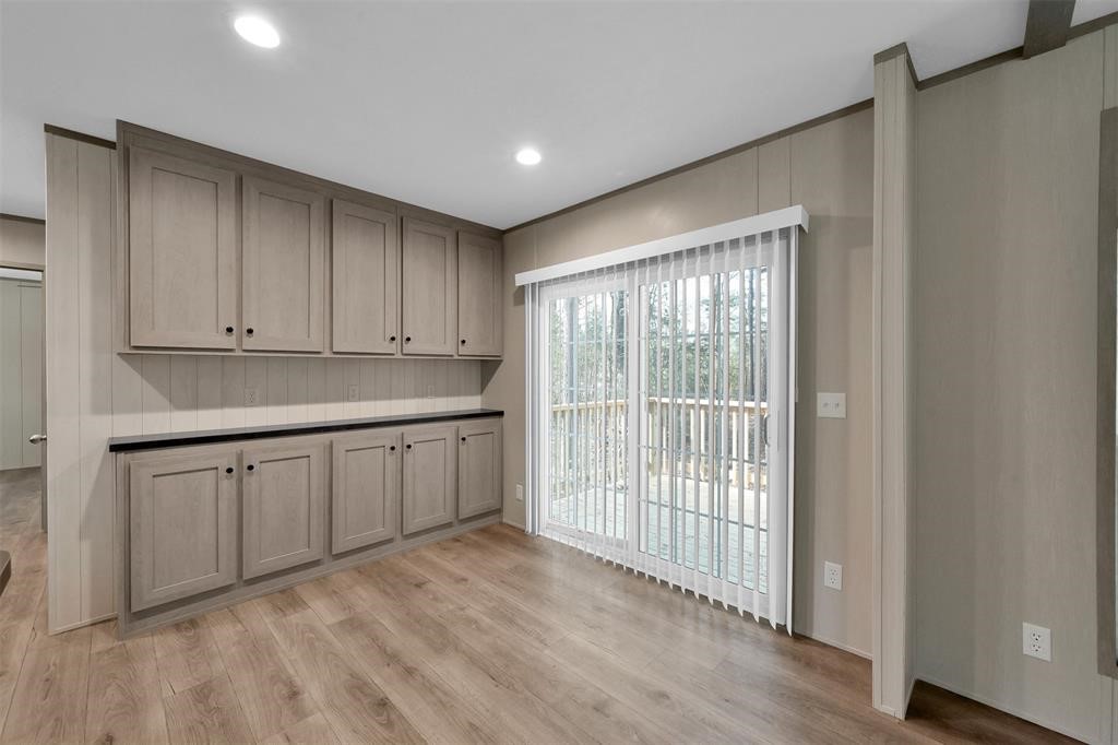 21195 Security Cemetery Road Cleveland, TX 77328 - Photo 6 of 14