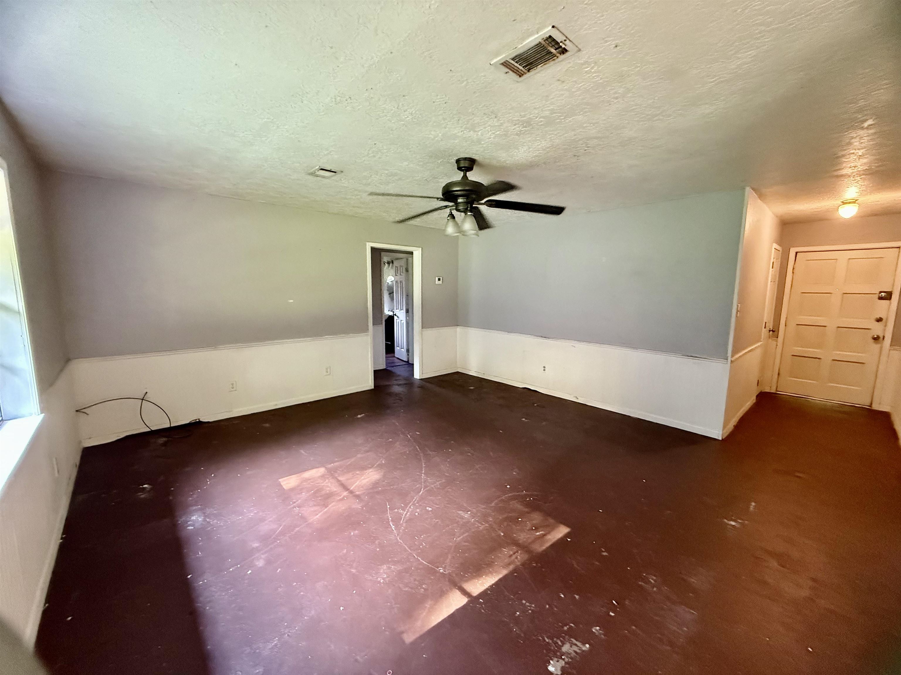 1135 Cooper Lane Silsbee, TX 77656 - Photo 14 of 17
