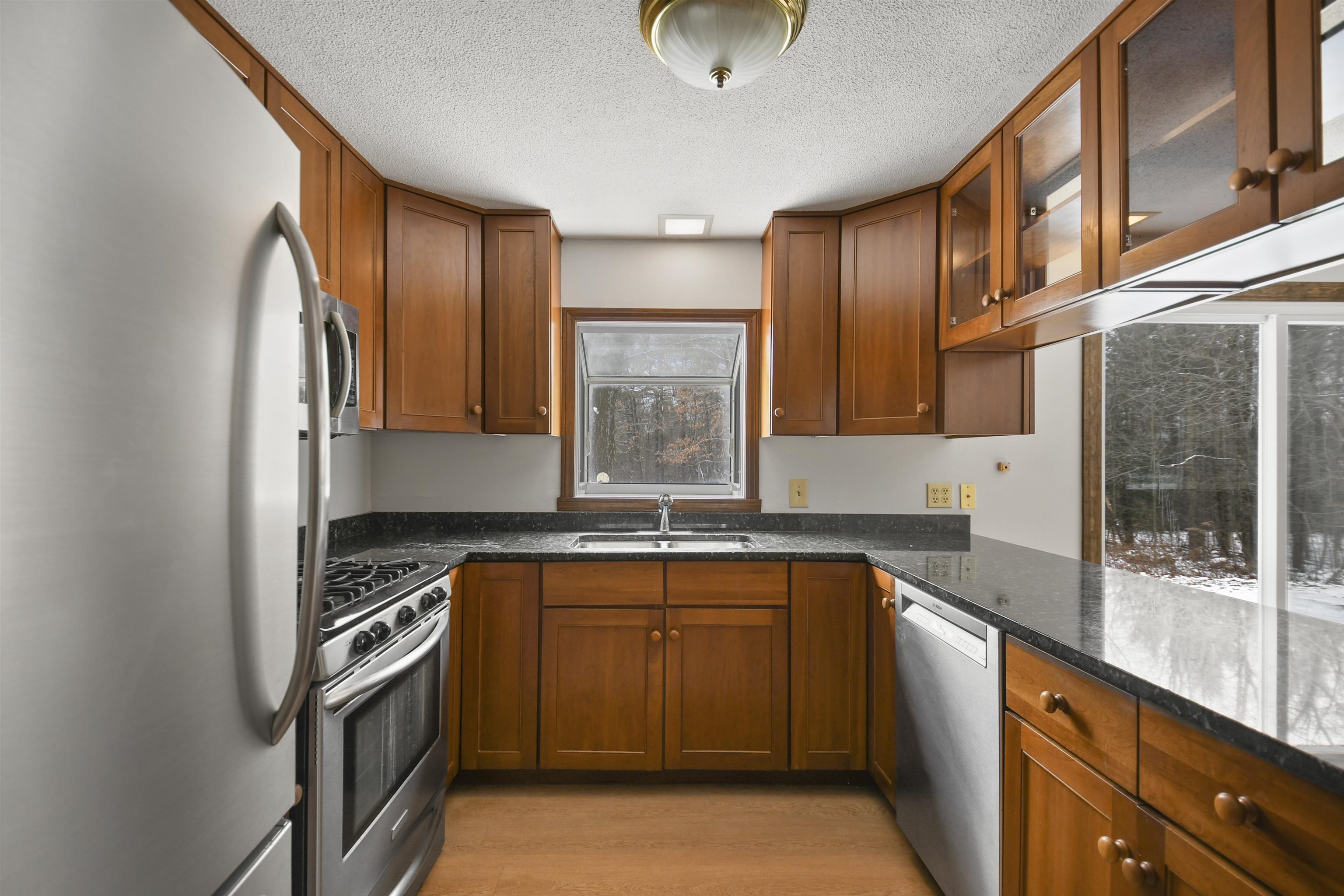178 Fox Farm Road New Ipswich, NH 03071 - Photo 8 of 32