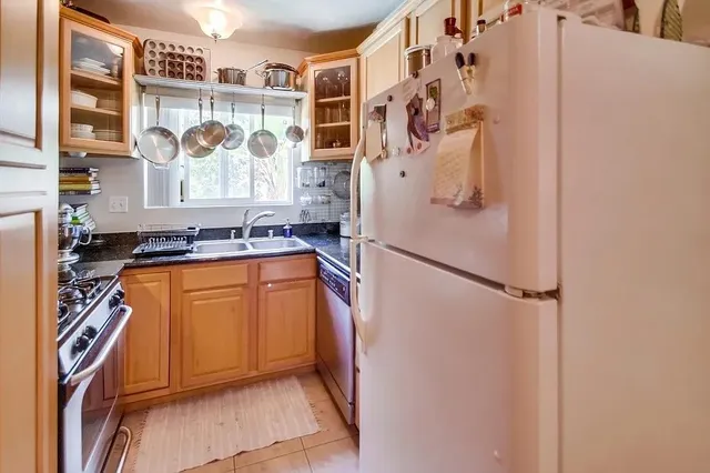 $1,700 | 4747 Hamilton Street, San Diego, CA 92116