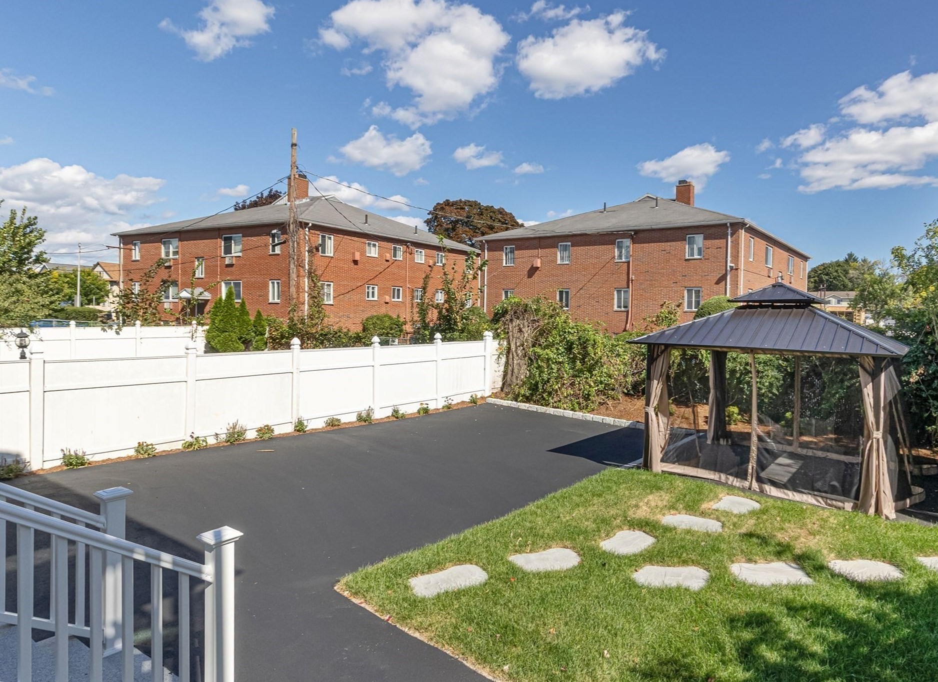 83 Kenmere Road, Unit 2 Medford, MA 02155 - Photo 24 of 24 Gallery Image 24