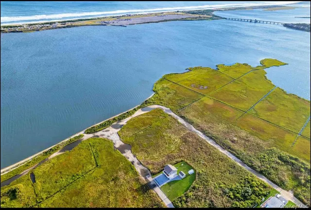 $699,000 | 14 Huntington Drive, Mastic Beach, NY 11951