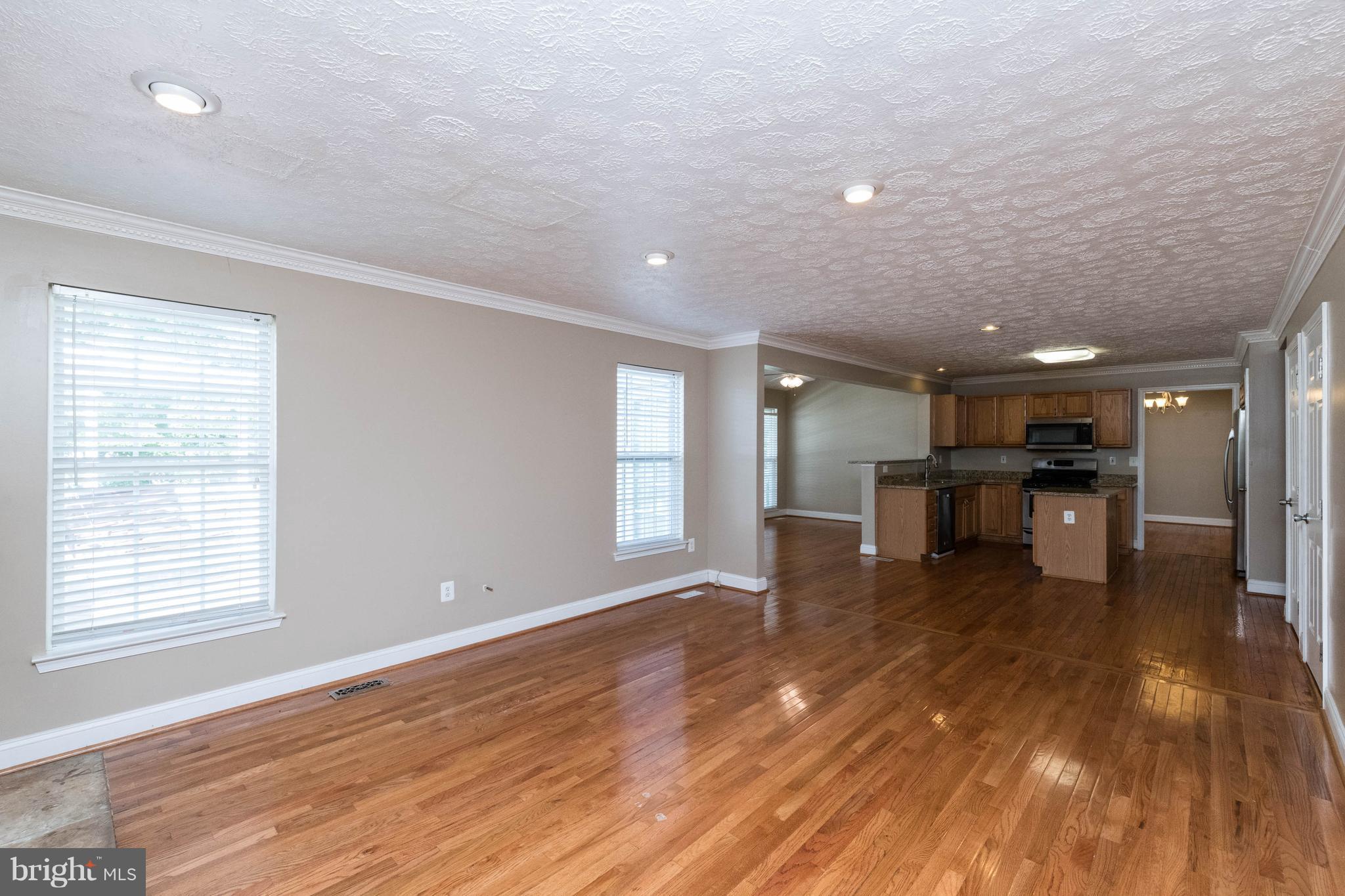 326 Spry Island Road Joppa, MD 21085 - Photo 12 of 27 Kitchen/Family Room