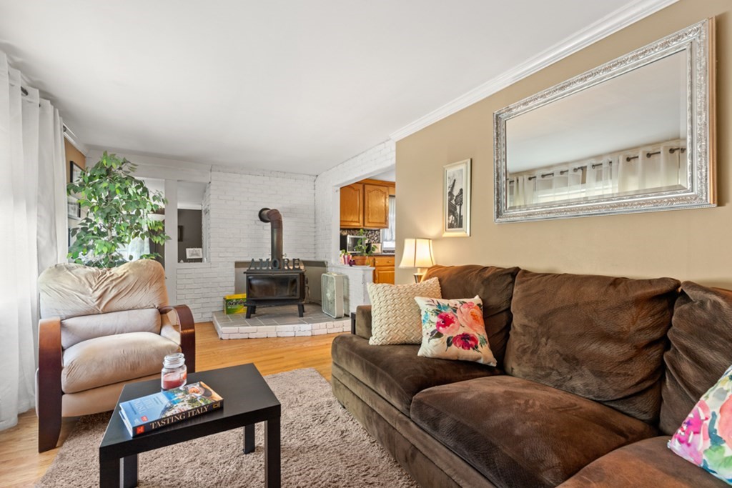 4 Golden Hills Road Saugus, MA 01906 - Photo 7 of 30 Gallery Image 7
