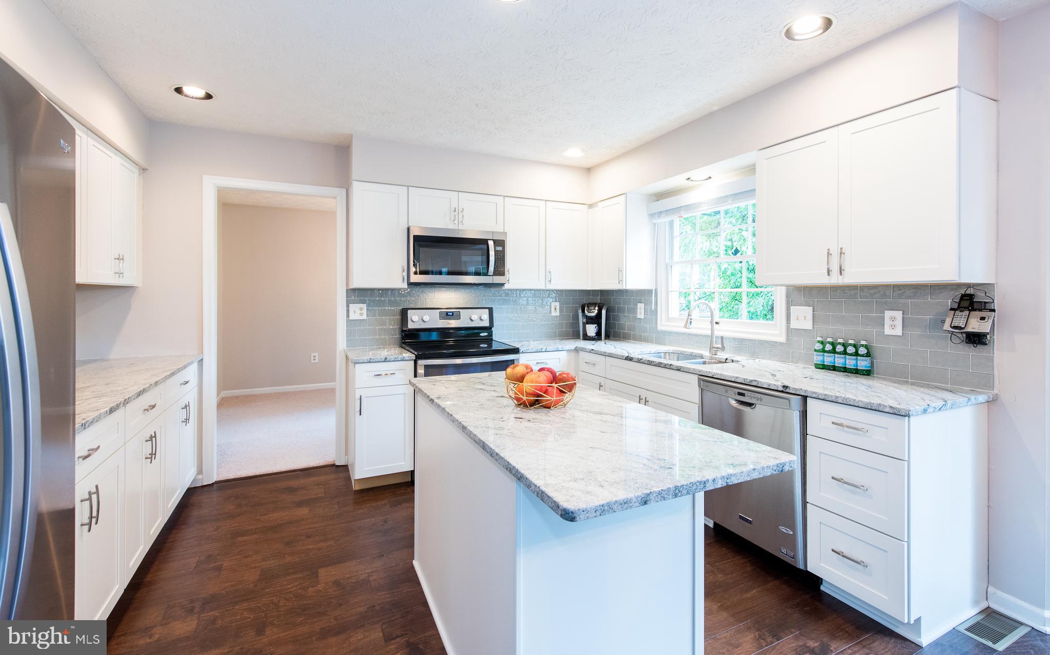 8315 Painted Rock Road Columbia, MD 21045 - Photo 15 of 39 Kitchen