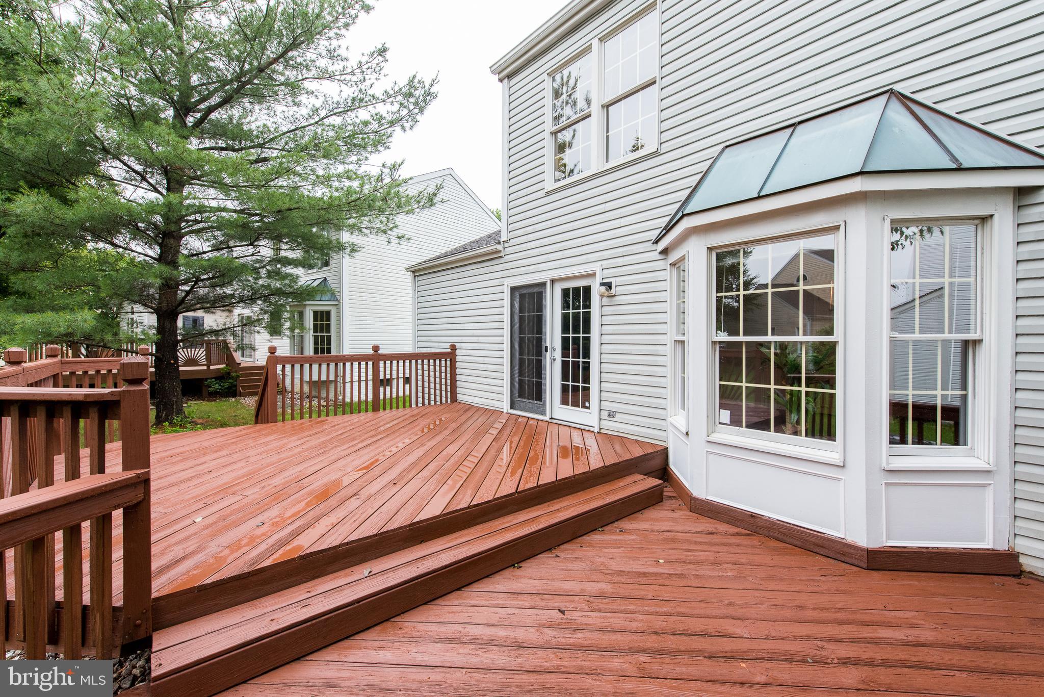 8315 Painted Rock Road Columbia, MD 21045 - Photo 22 of 39 Deck