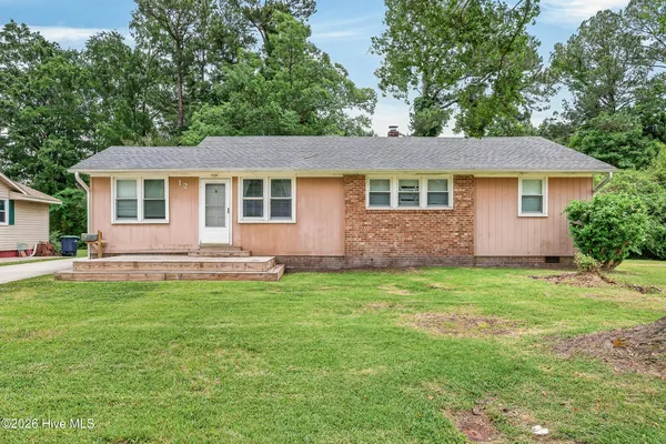 $187,900 | 12 Barksdale Drive, Jacksonville, NC 28540