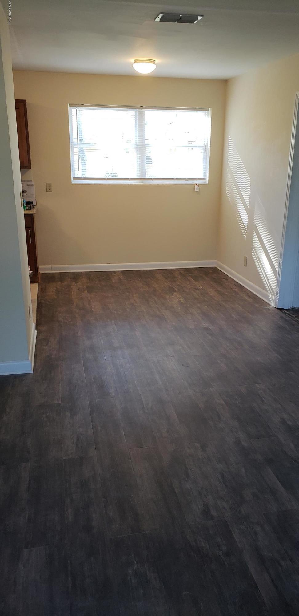 9118 Greenleaf Road Jacksonville, FL 32208 - Photo 7 of 26 20190106_150647