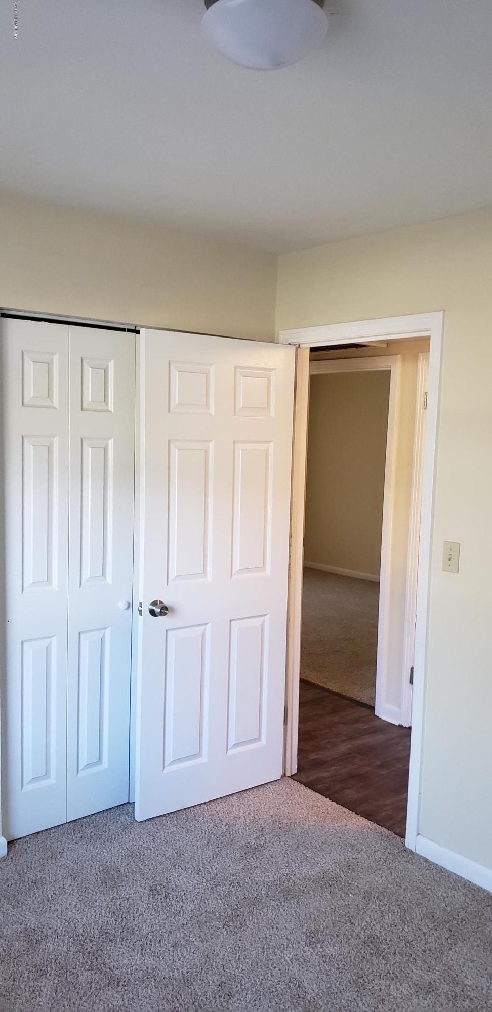 9118 Greenleaf Road Jacksonville, FL 32208 - Photo 10 of 26 20190106_150424