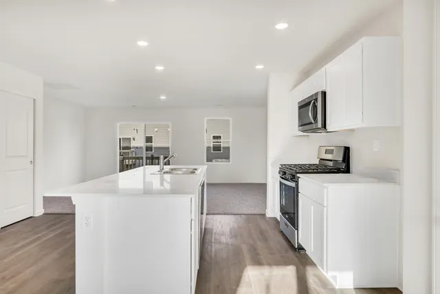 $316,990 | 6500 Linden Trail, Unit A, Wonder Lake, IL 60097