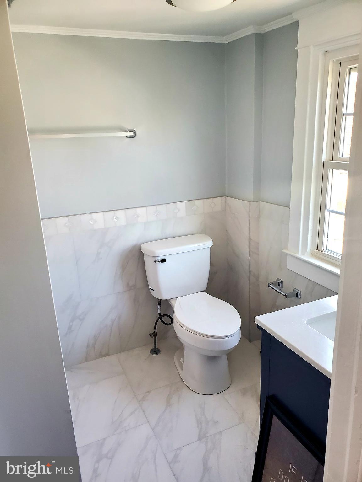 24 Madison Road Lansdowne, PA 19050 - Photo 20 of 24 Master Br bath