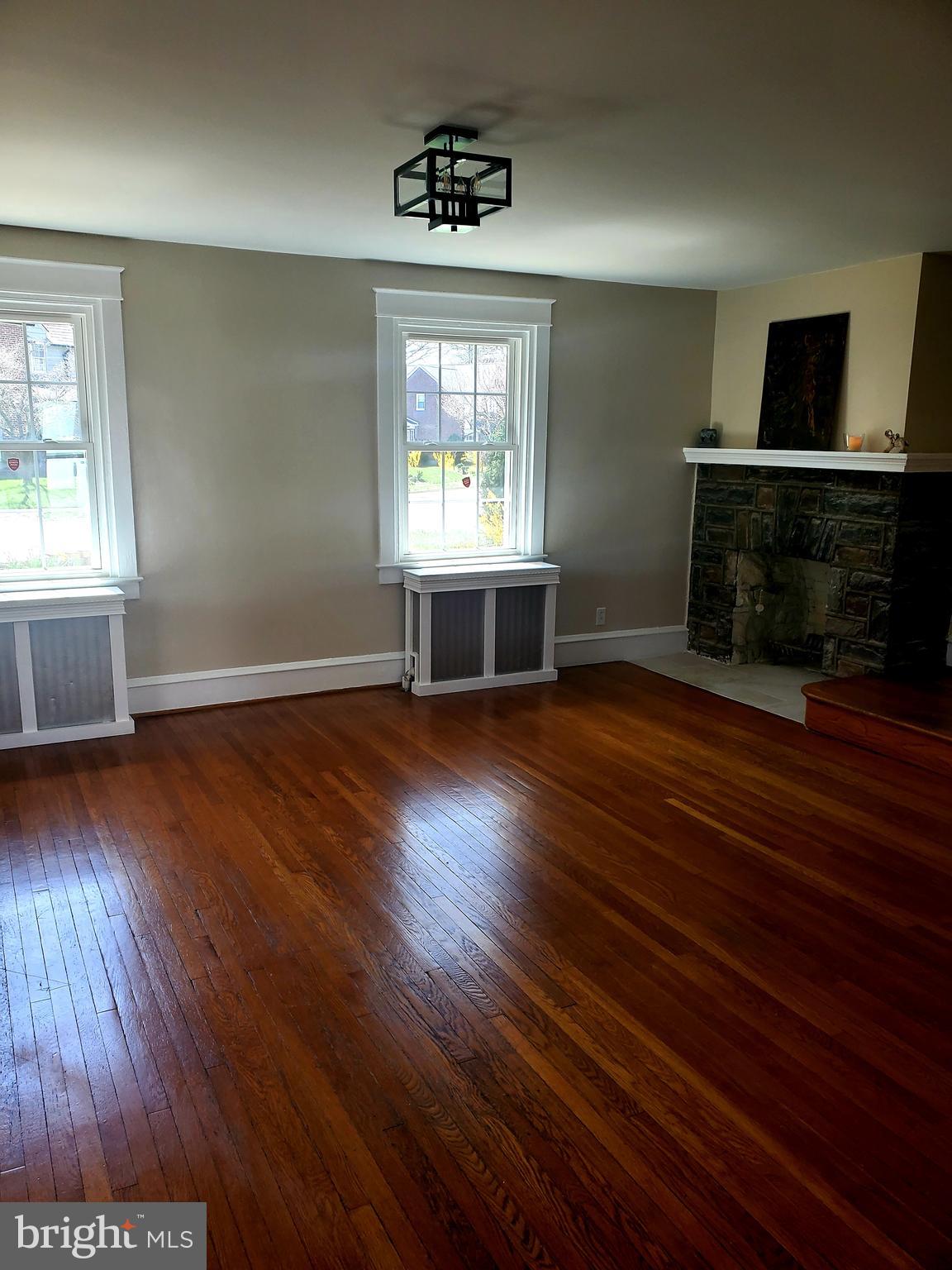 24 Madison Road Lansdowne, PA 19050 - Photo 8 of 24 Liv Rm