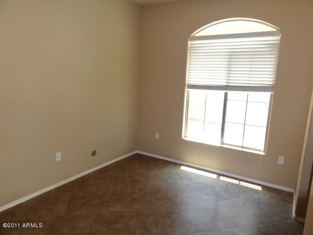 2727 North Price Road, Unit 86 Chandler, AZ 85224 - Photo 25 of 27 2727_N_PRICE_RD_UNIT_86__(12)
