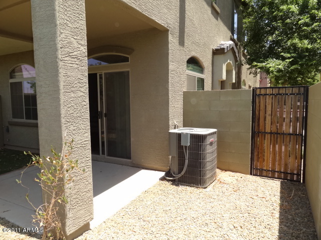 2727 North Price Road, Unit 86 Chandler, AZ 85224 - Photo 6 of 27 2727_N_PRICE_RD_UNIT_86__(30)