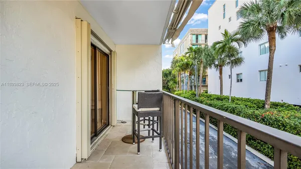 $1,200,000 | 10090 Bay Harbor Terrace, Unit 10090, Bay Harbor Islands, FL 33154