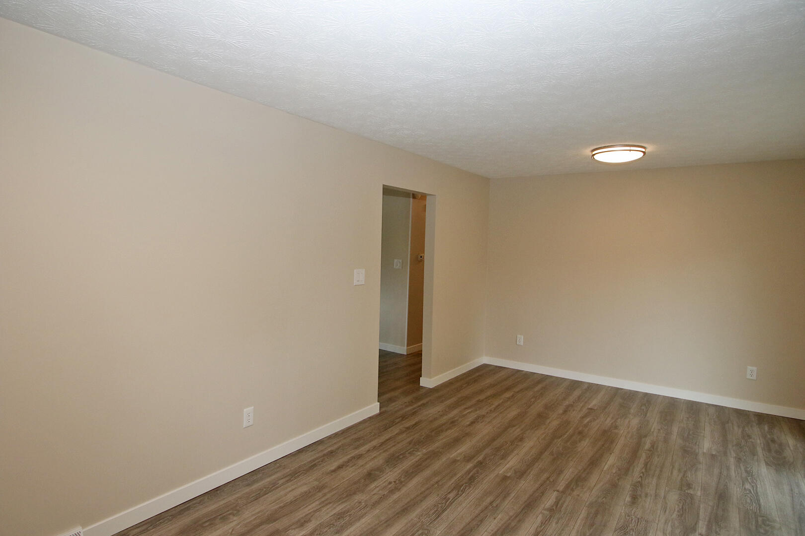 1080 Spring Run Road Lexington, KY 40514 - Photo 14 of 38 15