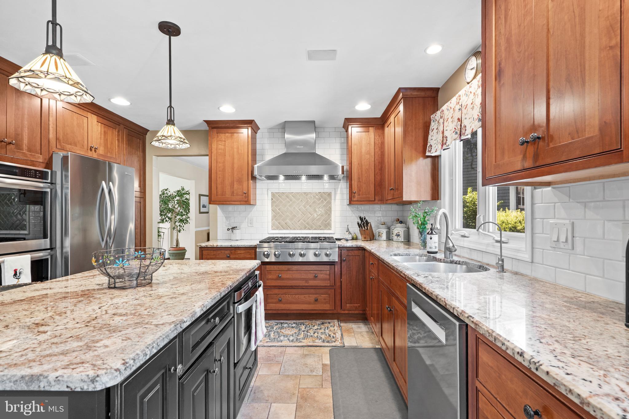 14 Springwood Drive Lawrenceville, NJ 08648 - Photo 13 of 57
