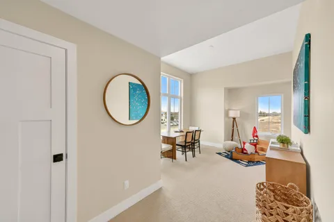 $865,000 | 498 Bastle Wynd Port, Unit 10, Port Washington, WI 53074