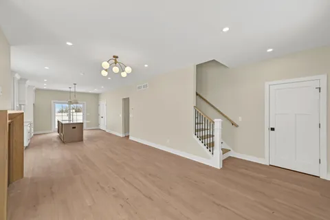 $865,000 | 498 Bastle Wynd Port, Unit 10, Port Washington, WI 53074