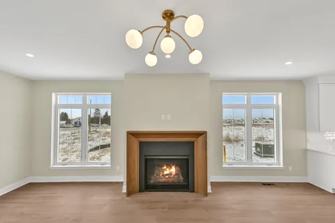 $865,000 | 498 Bastle Wynd Port, Unit 10, Port Washington, WI 53074