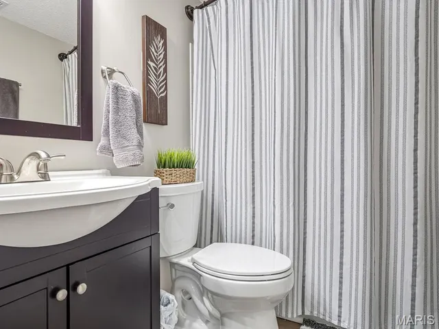 $167,500 | 4315 Forder Place, Unit D, St. Louis, MO 63129