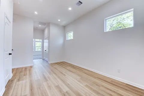 $335,000 | 6807 Paris Street, Houston, TX 77021