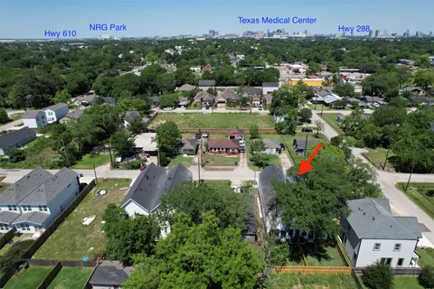 $335,000 | 6807 Paris Street, Houston, TX 77021