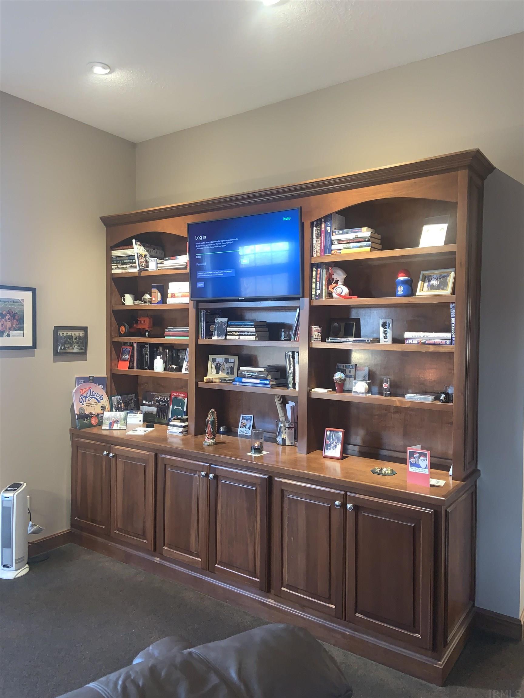13722 Mill Road Fort Wayne, IN 46816 - Photo 18 of 36