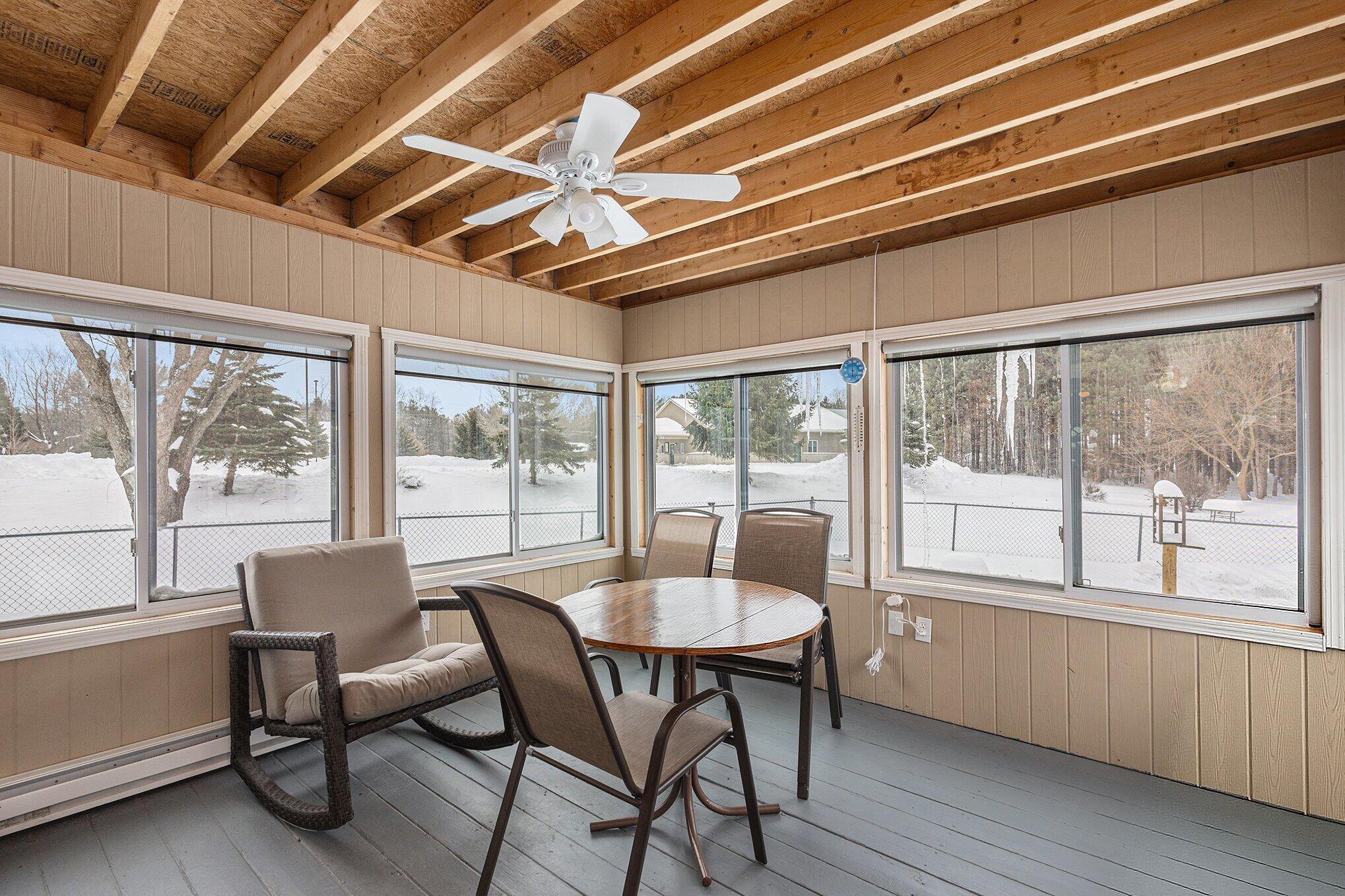 4935 West Deren Road Ludington, MI 49431 - Photo 12 of 36 Sunroom