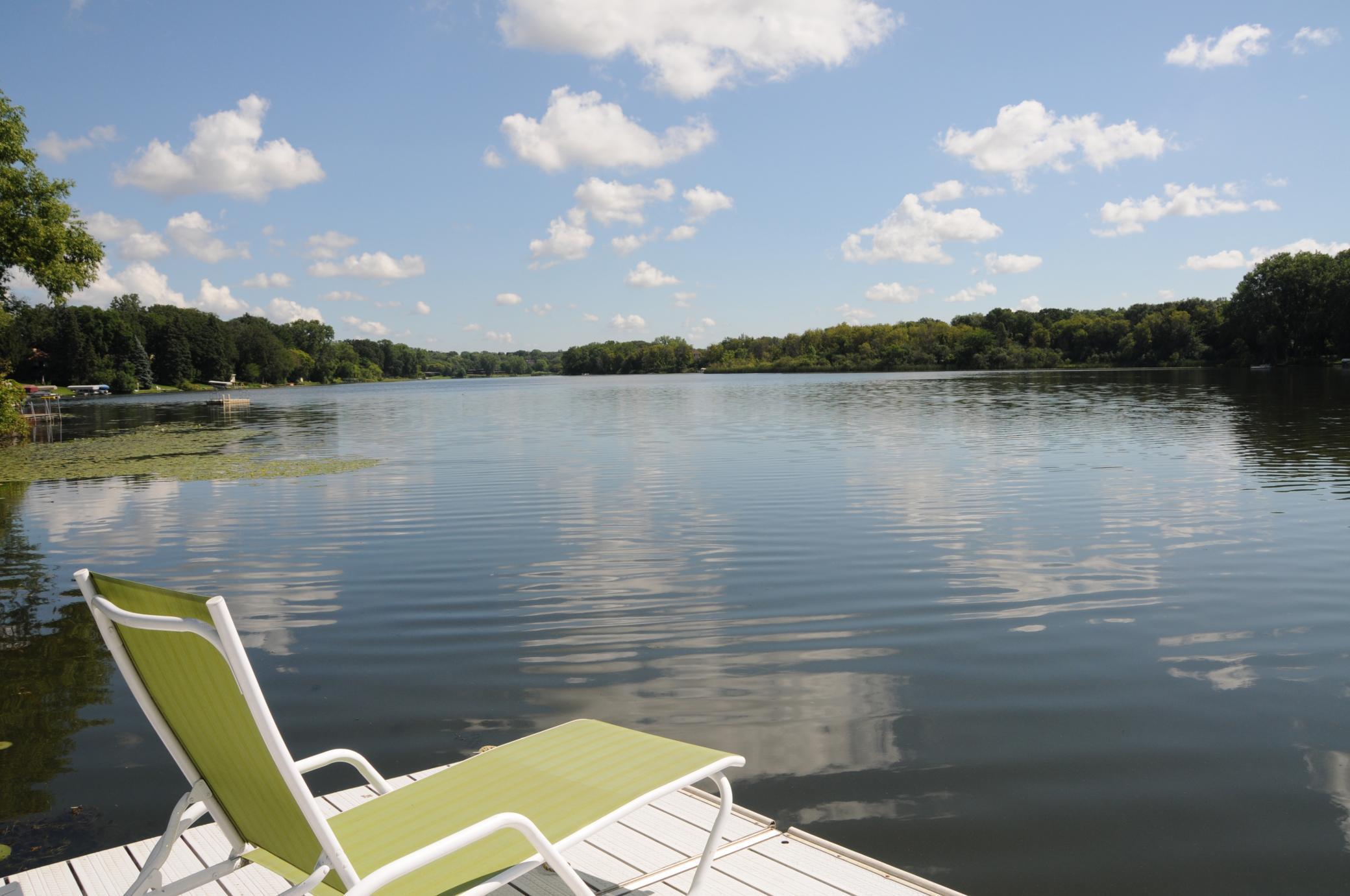 1325 Spring Valley Road Golden Valley, MN 55422 - Photo 2 of 46