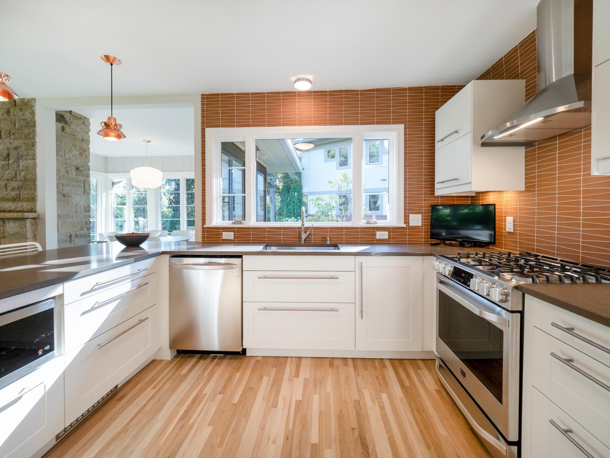 1325 Spring Valley Road Golden Valley, MN 55422 - Photo 21 of 46