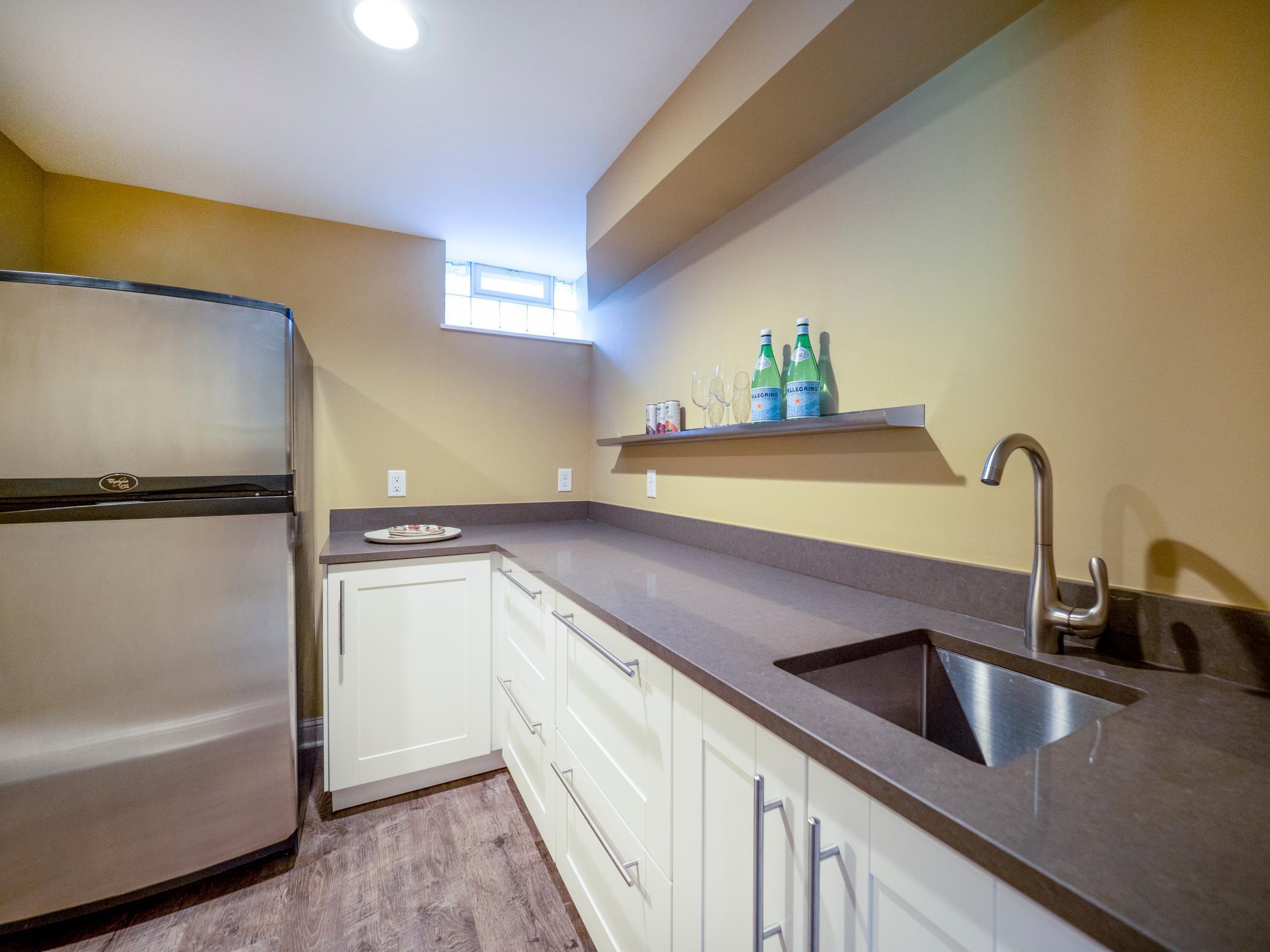 1325 Spring Valley Road Golden Valley, MN 55422 - Photo 40 of 46