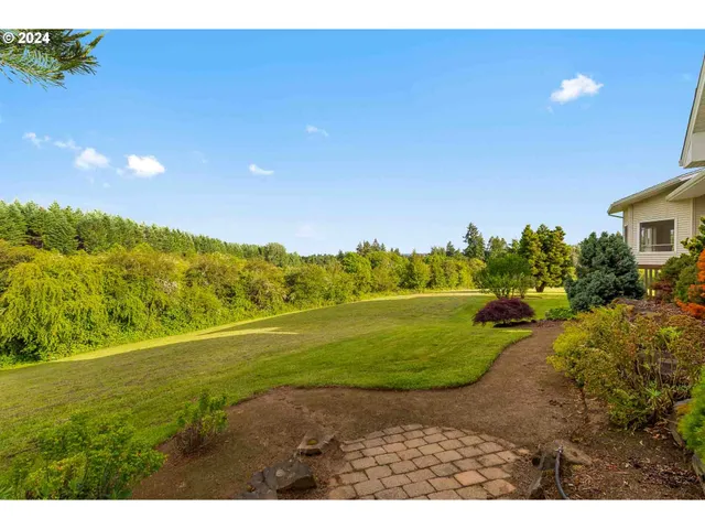 $1,899,900 | 55051 Fullerton Road, Warren, OR 97053