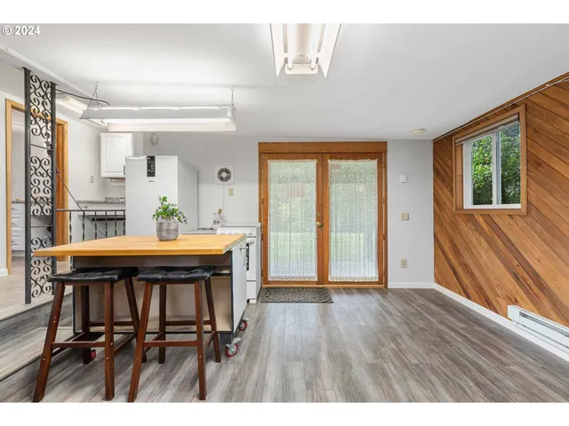 $1,899,900 | 55051 Fullerton Road, Warren, OR 97053