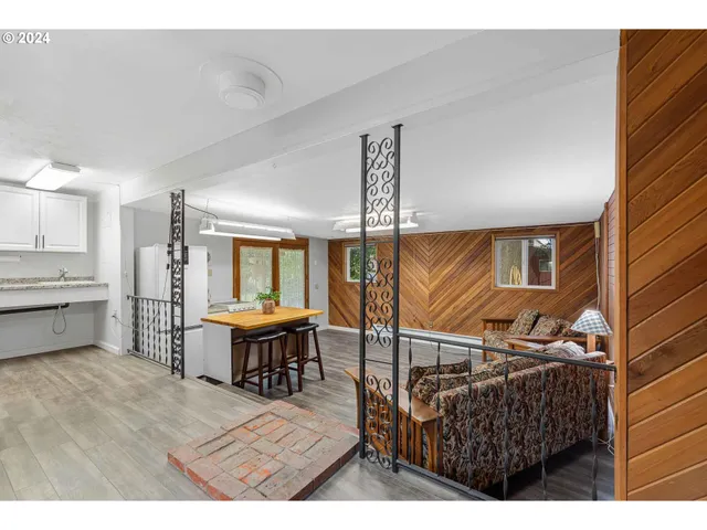 $1,899,900 | 55051 Fullerton Road, Warren, OR 97053