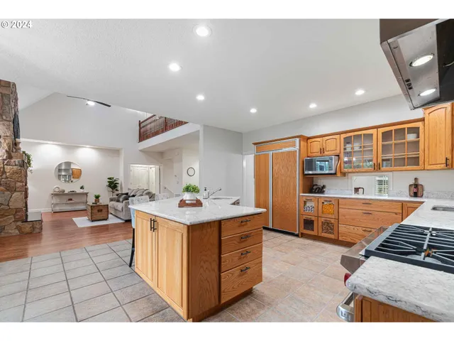 $1,899,900 | 55051 Fullerton Road, Warren, OR 97053