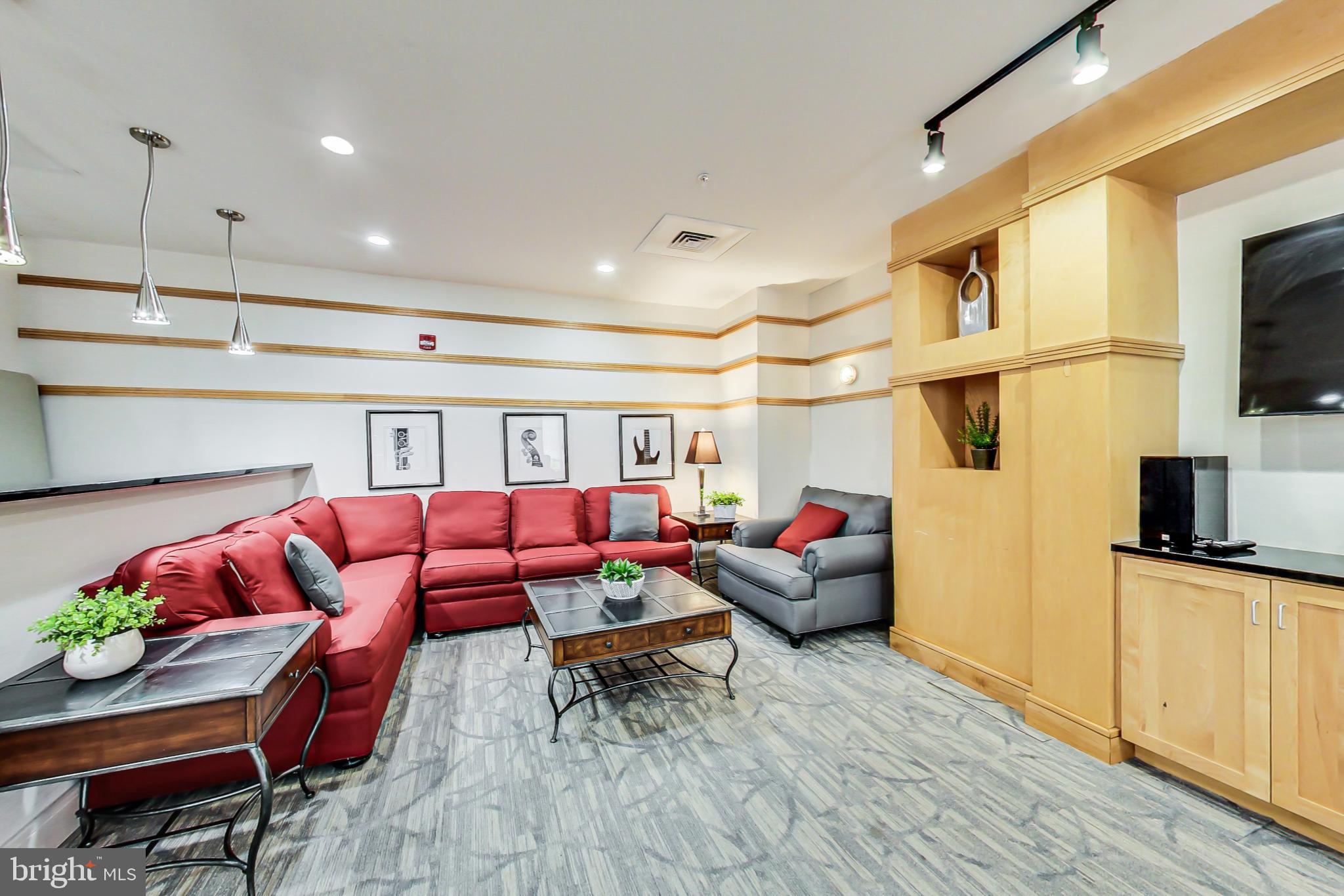 4480 Market Commons Drive, Unit 715 Fairfax, VA 22033 - Photo 31 of 48