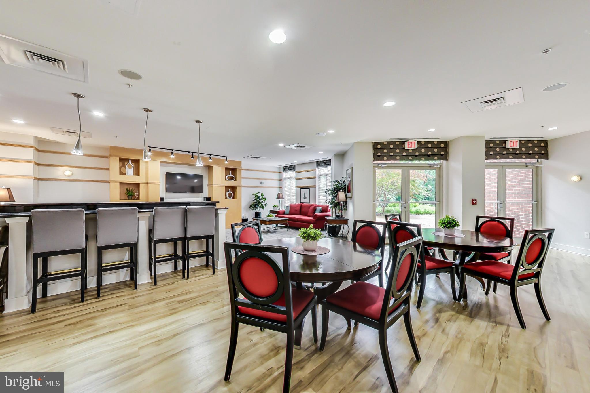 4480 Market Commons Drive, Unit 715 Fairfax, VA 22033 - Photo 35 of 48