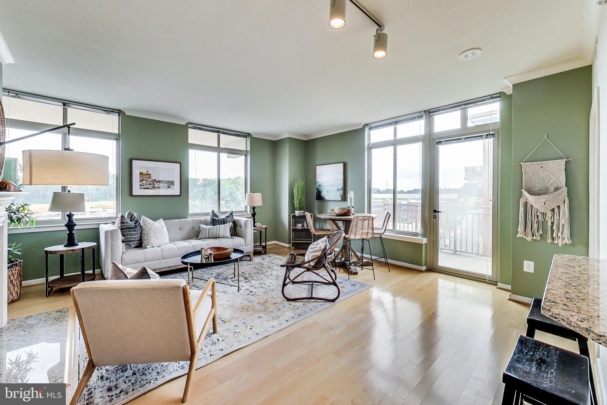 4480 Market Commons Drive, Unit 715 Fairfax, VA 22033 - Photo 5 of 48