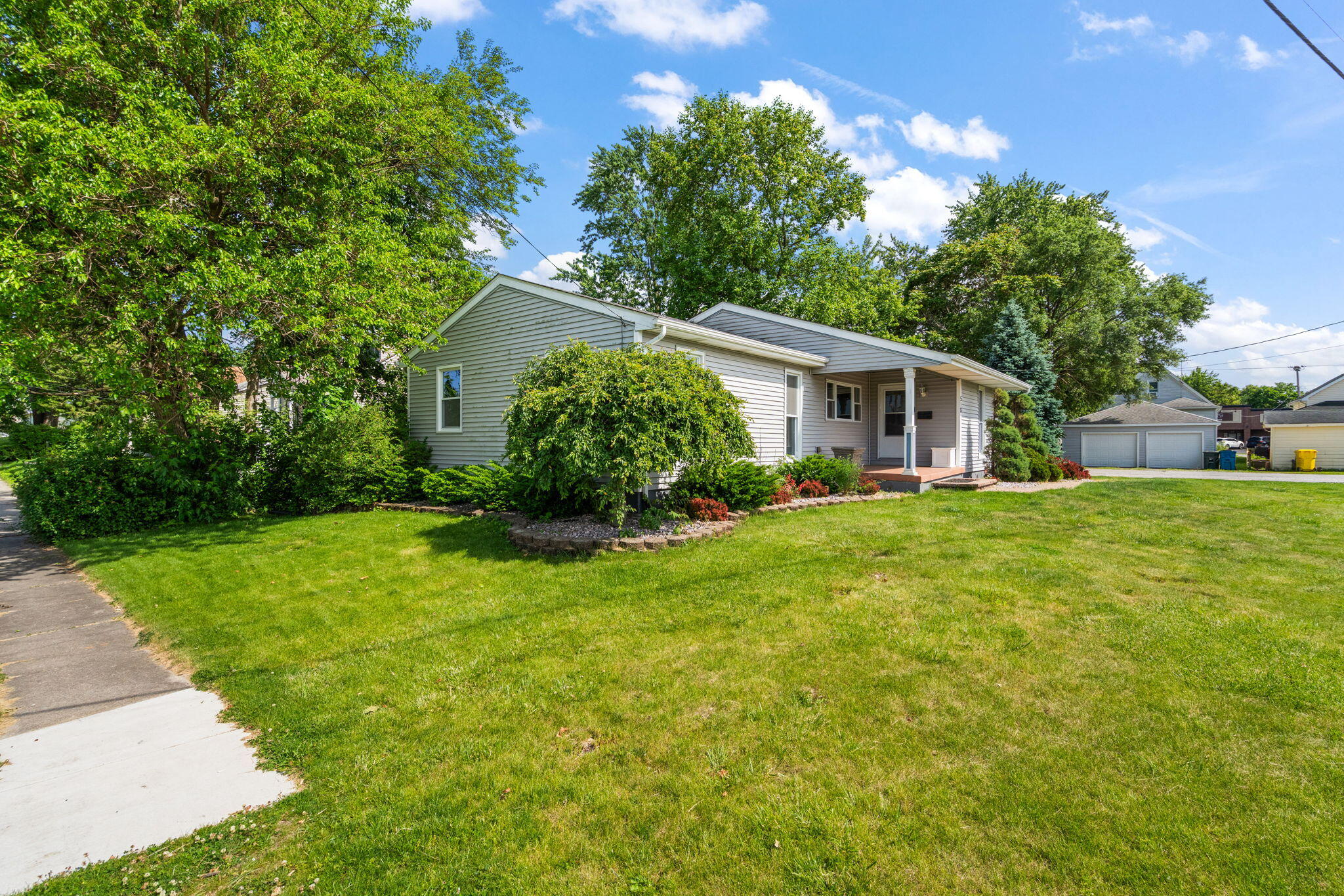 518 Merrillville Road Crown Point, IN 46307 - Photo 31 of 49 2048x1365