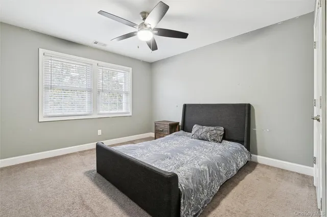 $499,990 | 15 Gazebo Lane, Holtsville, NY 11742