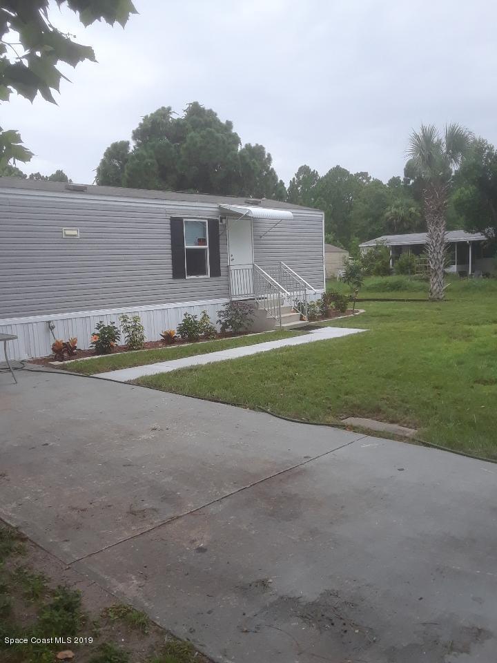 535 Baker Road Merritt Island, FL 32953 - Photo 32 of 34 a view of backyard with outdoor space