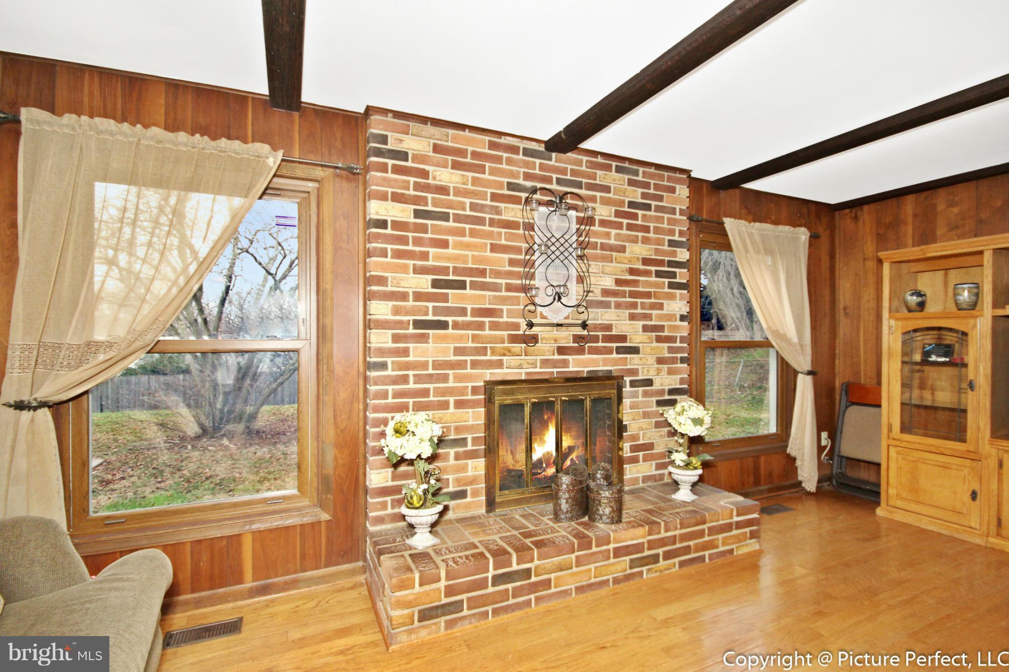 14113 Blazer Lane Silver Spring, MD 20906 - Photo 12 of 30 Family Room