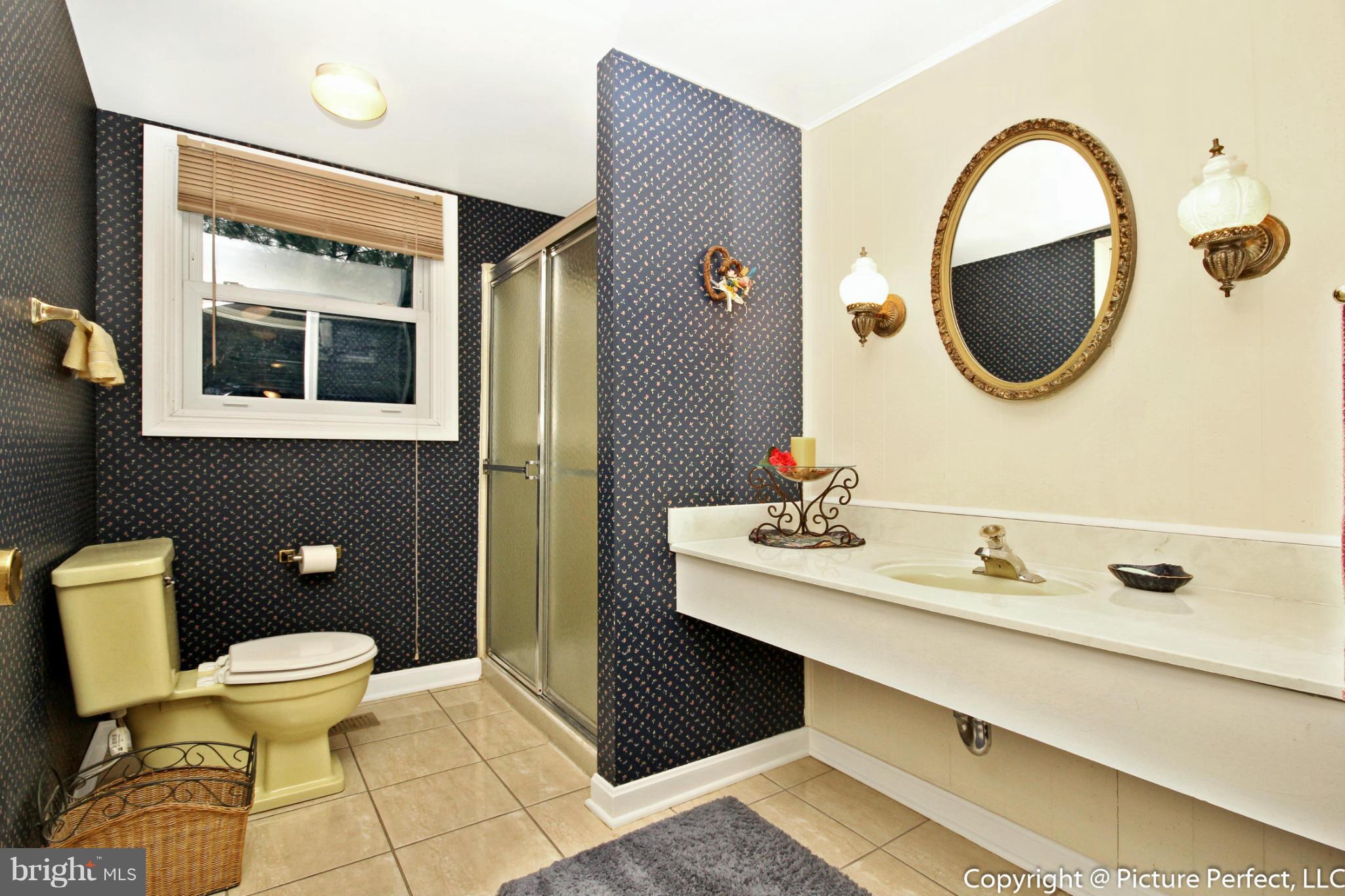 14113 Blazer Lane Silver Spring, MD 20906 - Photo 15 of 30 Bath